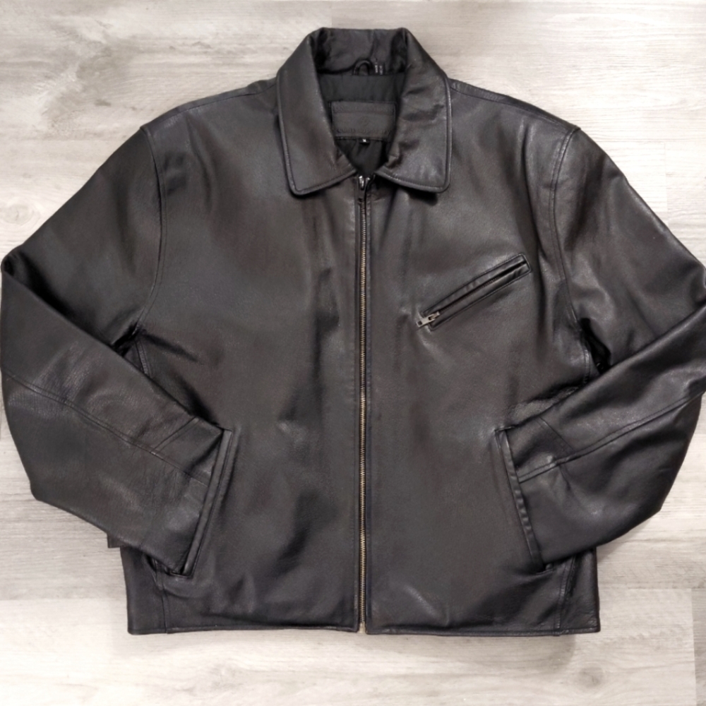 Men's Vintage Leather Jacket with adjustable Buckled Waist Tabs